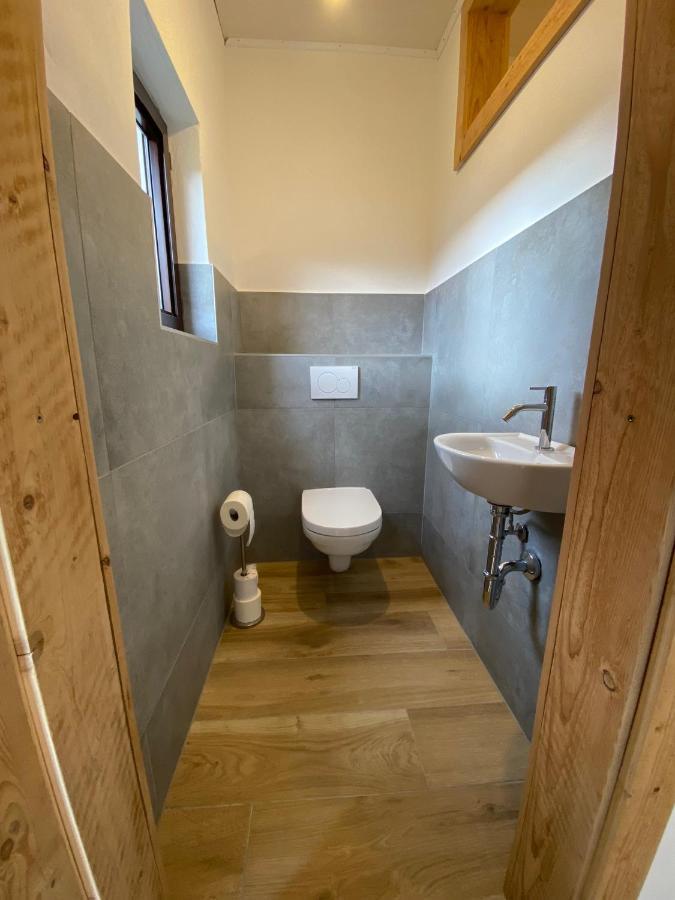 Hotel Andrella Auszeithof - Schlaferlebnis Im Holzfass à Friedersbach Extérieur photo
